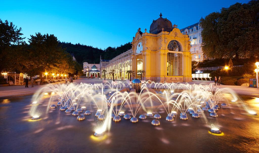 Hotel Excelsior Mariënbad Buitenkant foto