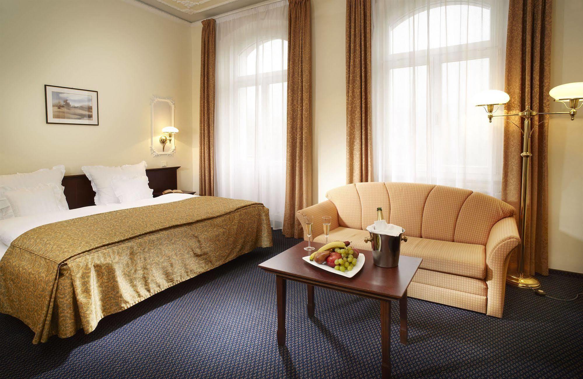 Hotel Excelsior Mariënbad Buitenkant foto